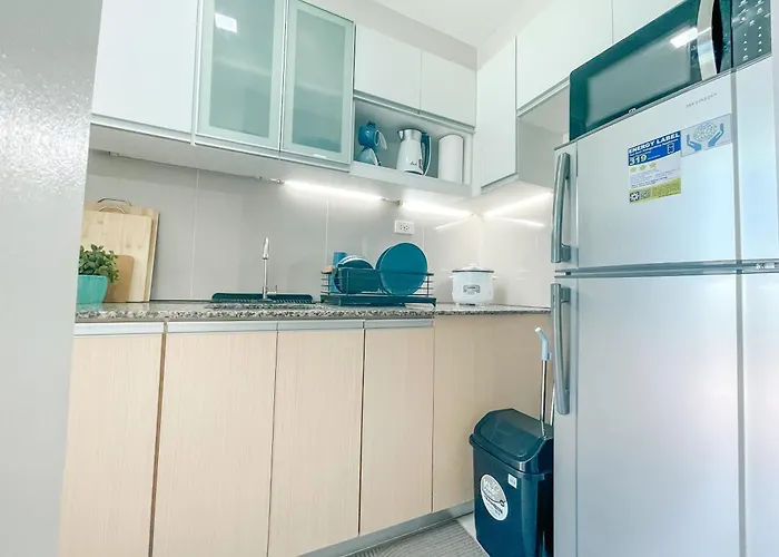 アパートホテル Mactan Newton Retreat Wifi Hot Water Smart Tv Punta Engaño