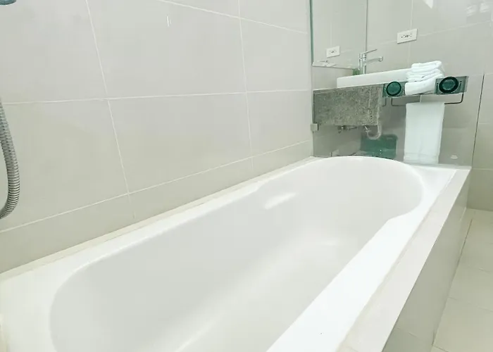 Mactan Newton Retreat Wifi Hot Water Smart Tv * Punta Engaño